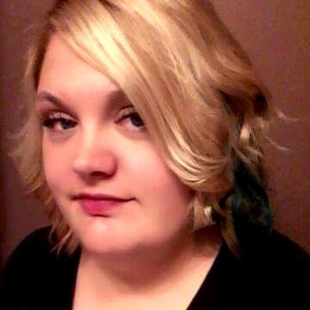 Meet your Posher, Jamea